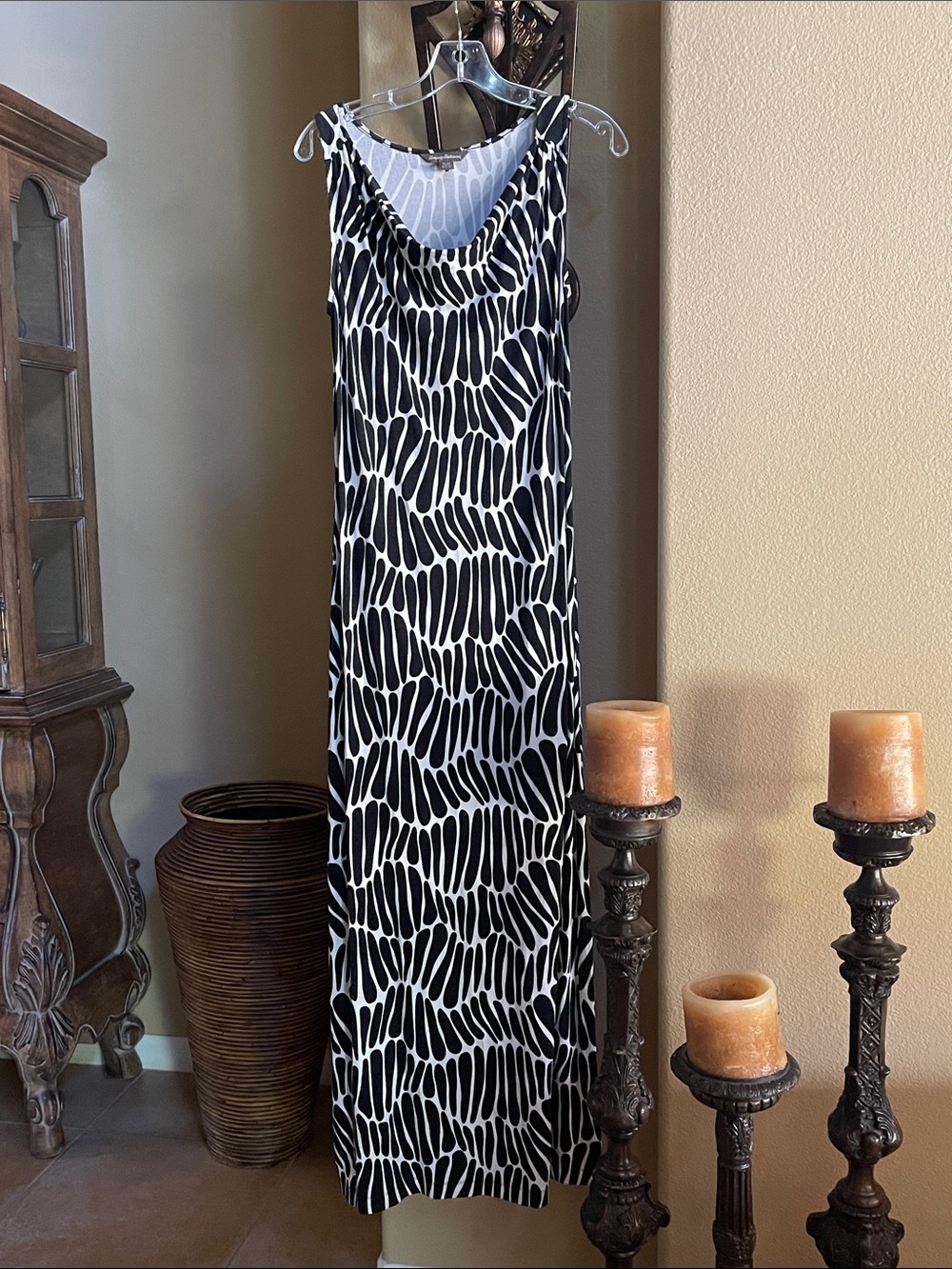 Tommy Bahama Black and White Sleeveless Printed Maxi Dress M